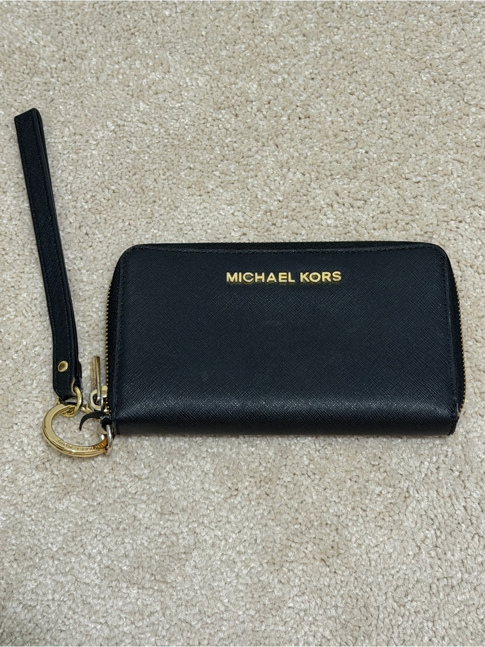 MICHAEL KORS Black Leather Zip Wristlet Wallet